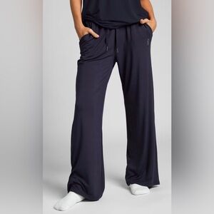 Comfrt Cloud Lounge Pants in Navy